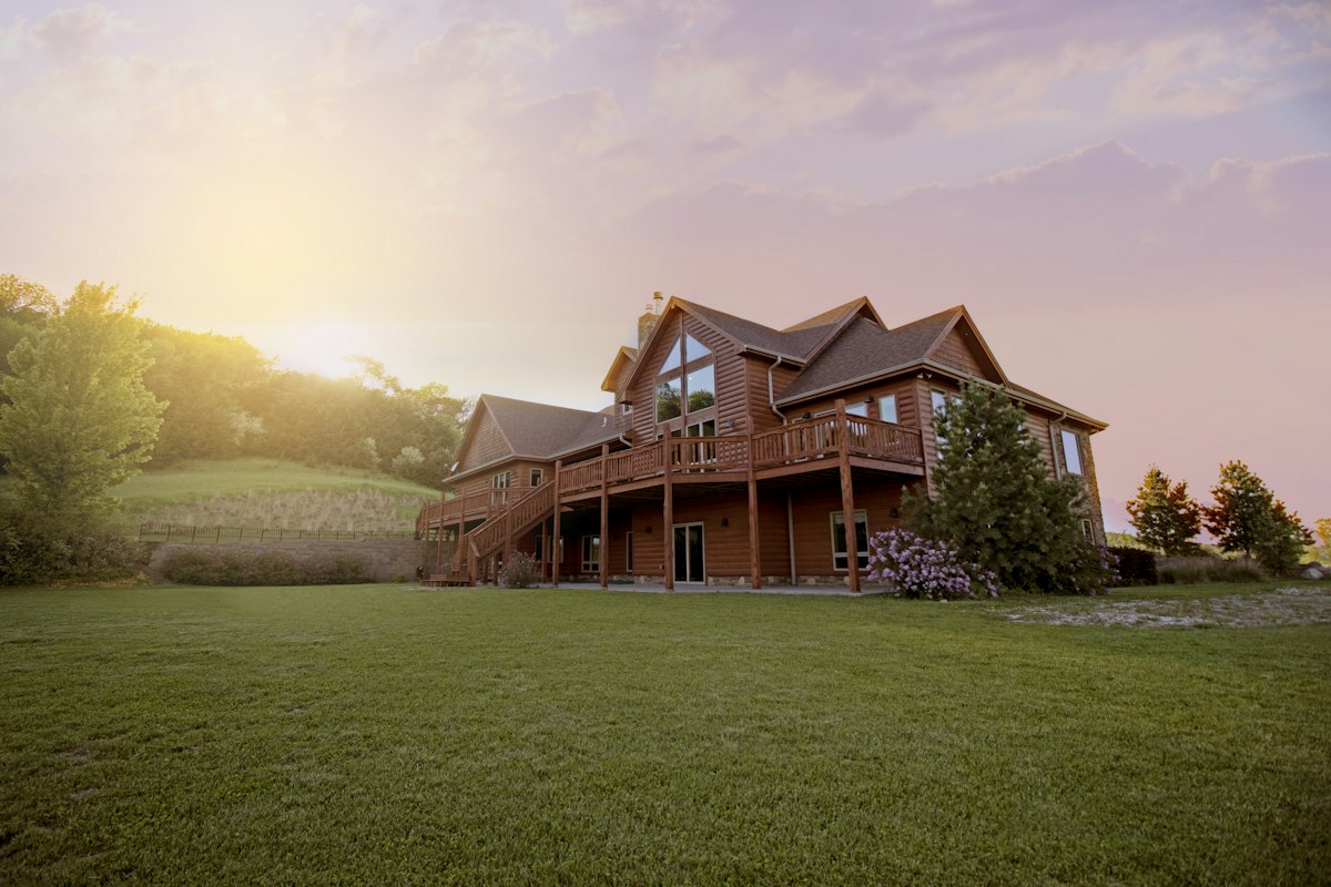 Cedar Ridge Roofing roofing in Denver, CO
